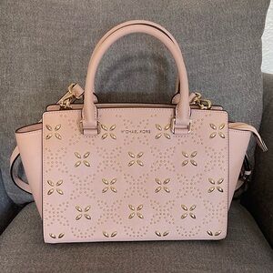 NWOT Michael Kors Selma Medium Top Zip Leather Satchel, Ballet